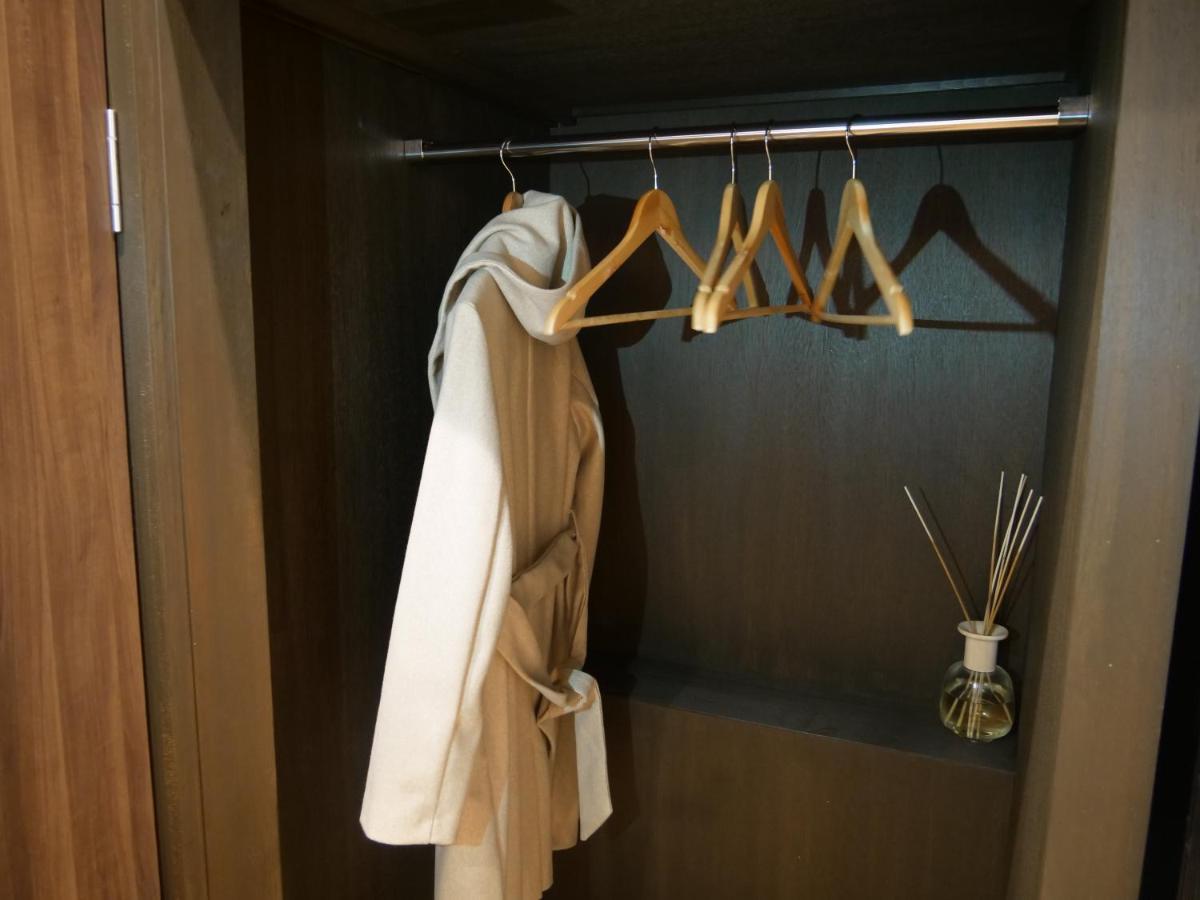 Yuimaru East Lejlighedshotel Kanazawa Eksteriør billede