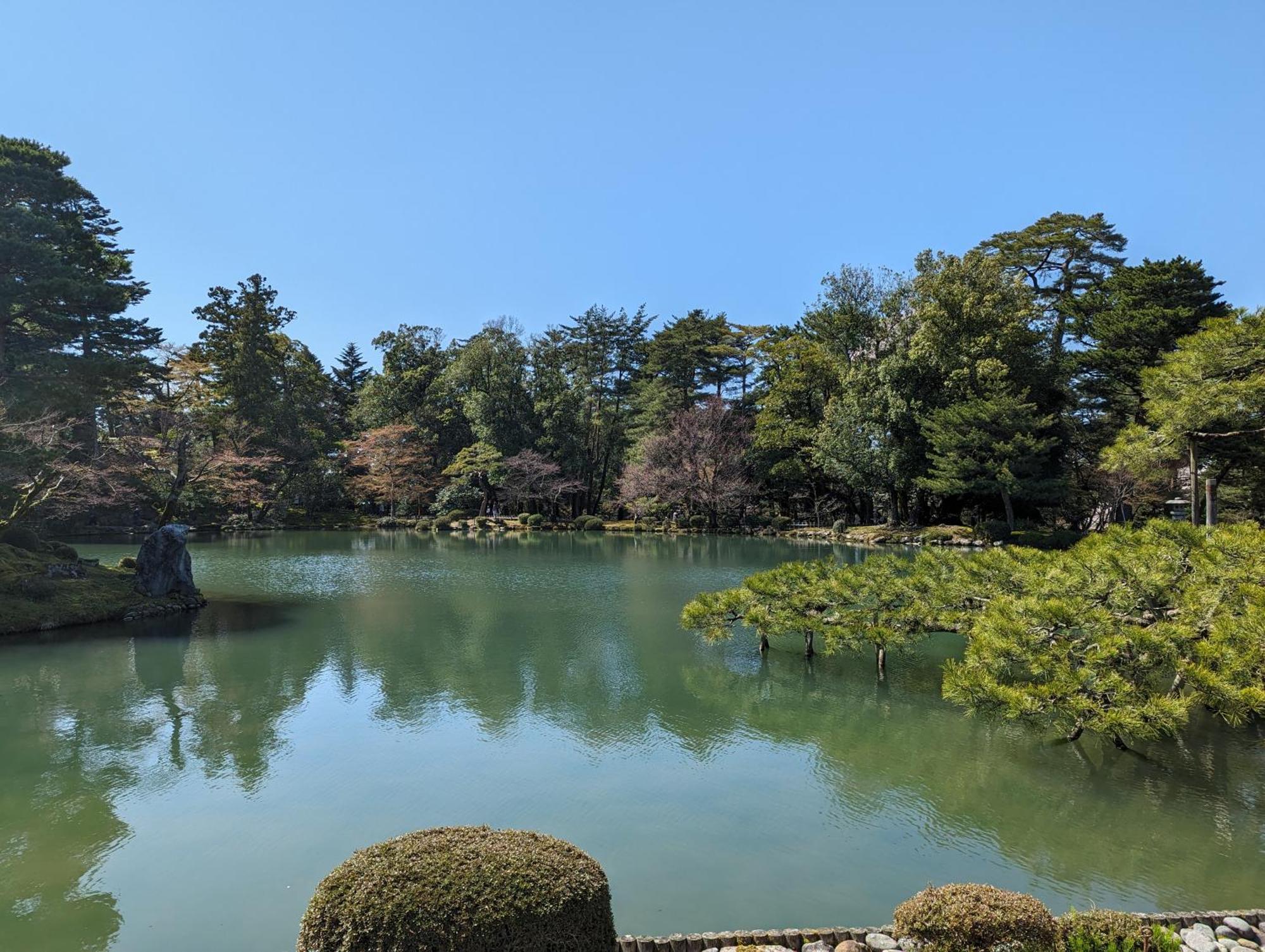 Yuimaru East Lejlighedshotel Kanazawa Eksteriør billede